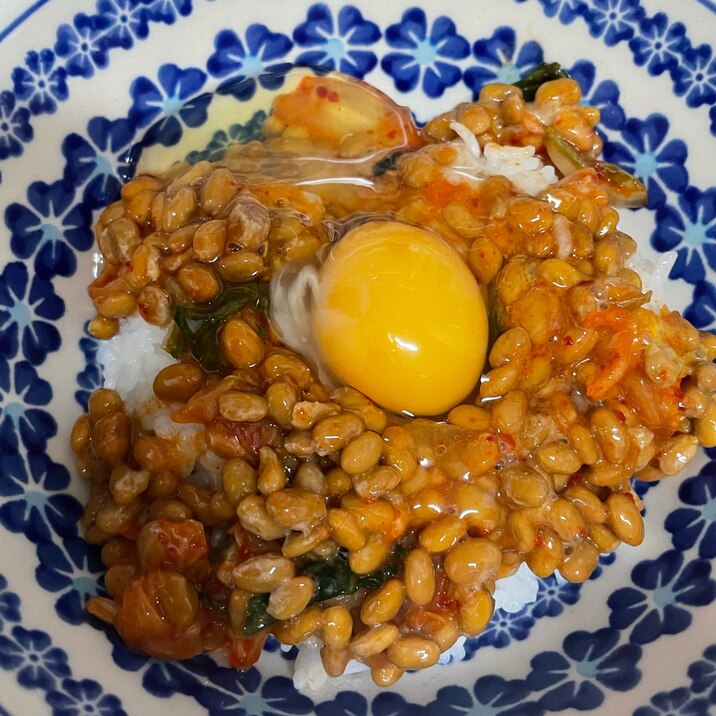キムチ納豆卵かけご飯
